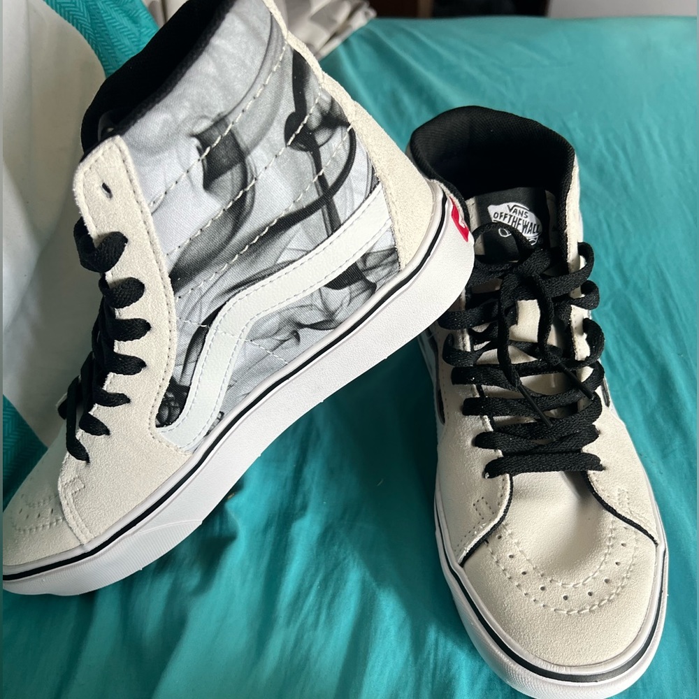 Vans Hightop, Size 8, Memory foam